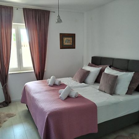 Sjor 2 Bdr Apartment W Grill Zadar Buitenkant foto